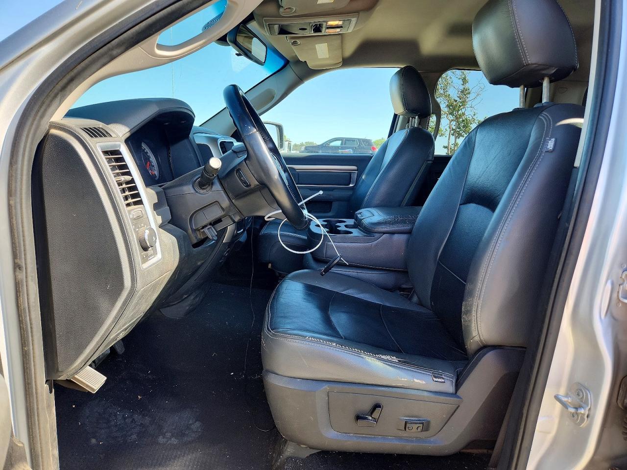 2014 Dodge RAM 1500 SLT