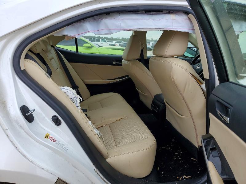2016 Lexus Is 200t Base