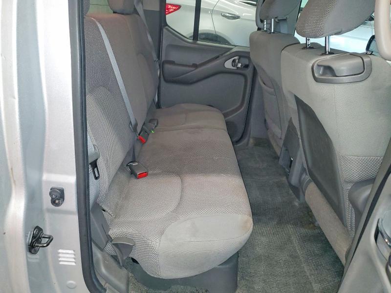2010 Nissan Frontier SE V6