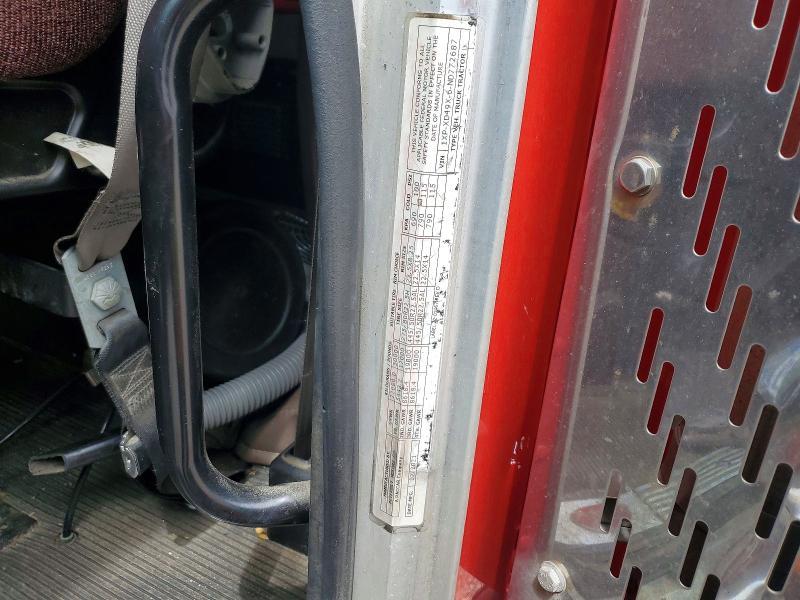2022 Peterbilt 389 Semi Truck