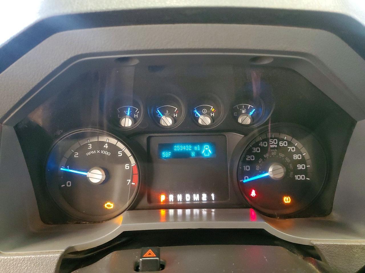 2013 Ford F250 Super Duty Utility / Service Truck