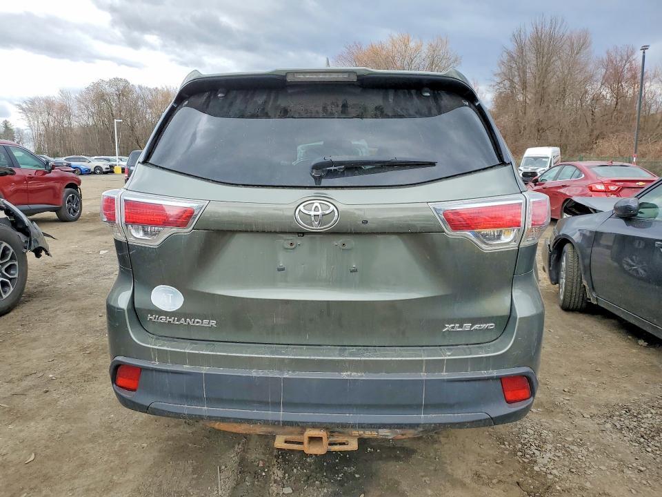 2014 Toyota Highlander xle