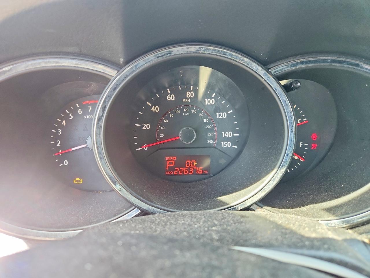 2011 KIA Sorento lx