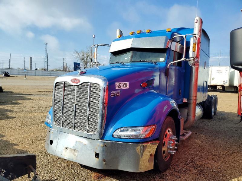 2008 Peterbilt 386 Semi Truck