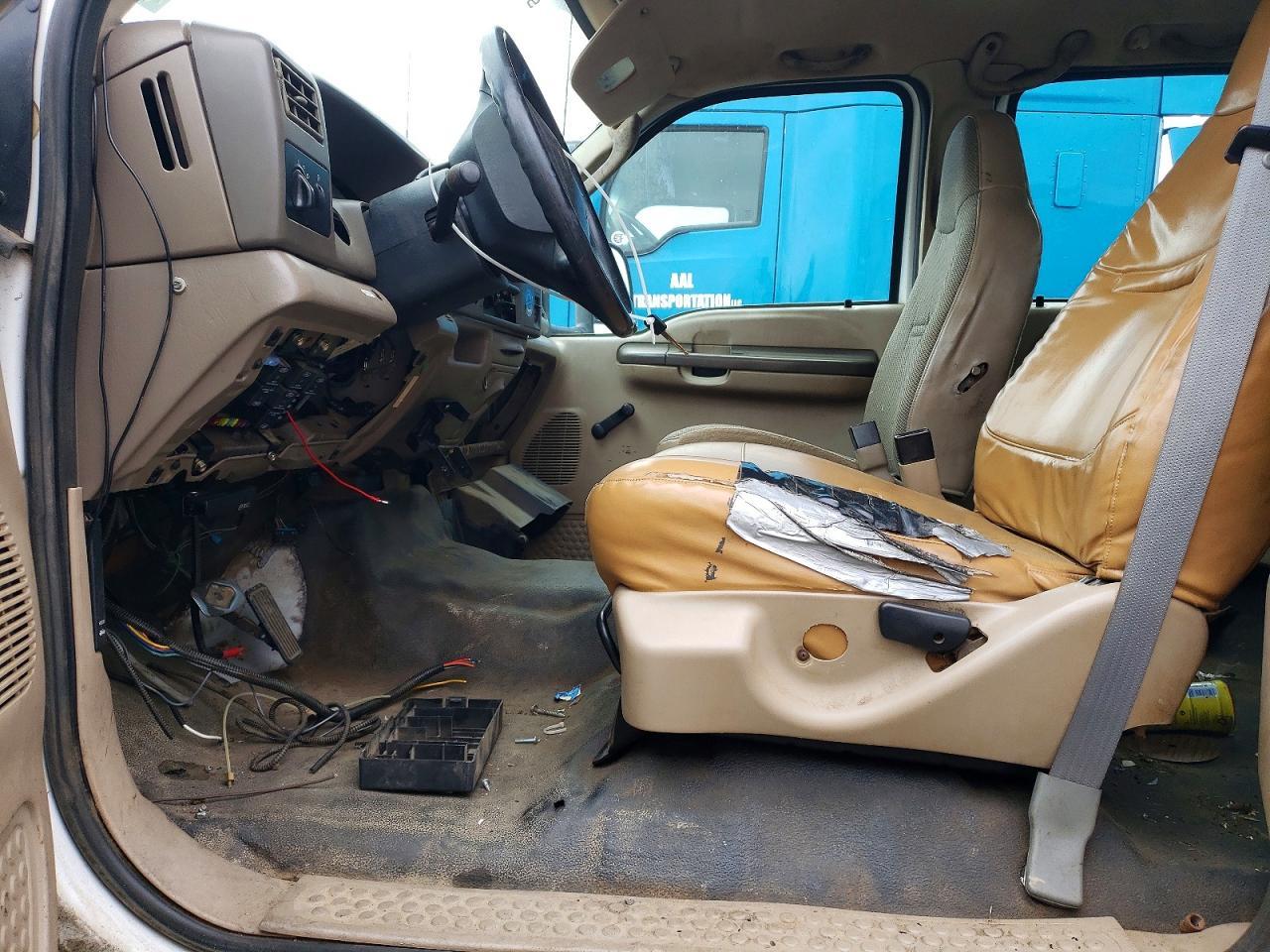 2003 Ford F550 Super Duty