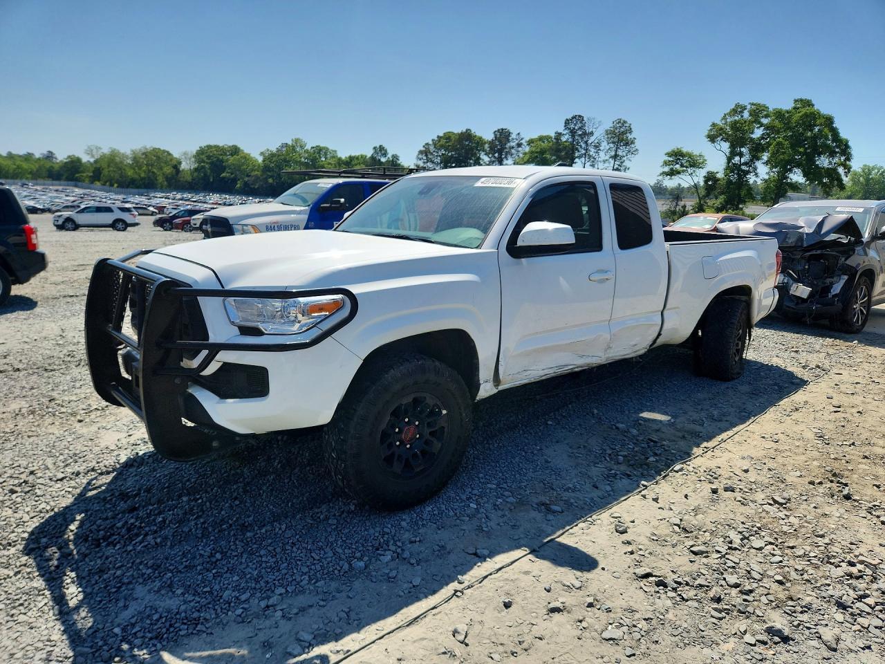2022 Toyota Tacoma SR