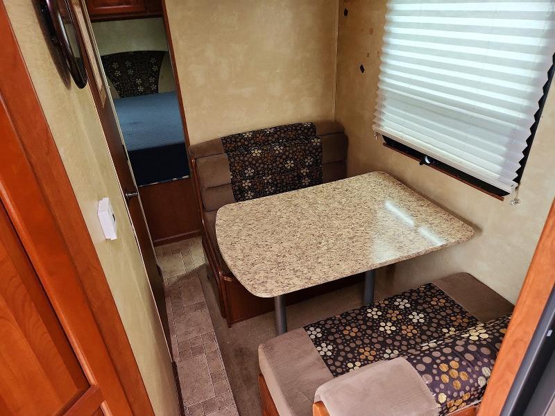 2012 Cruiser Rv Viewfinder Camper