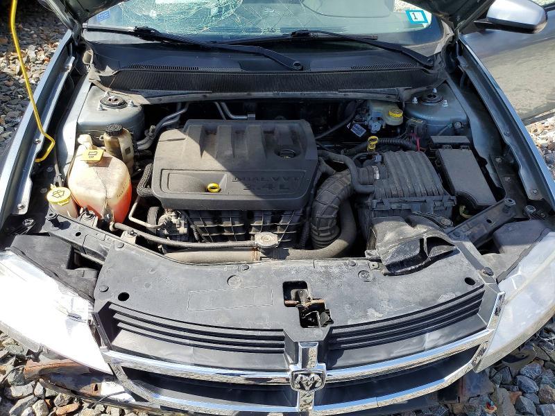 2010 Dodge Avenger r