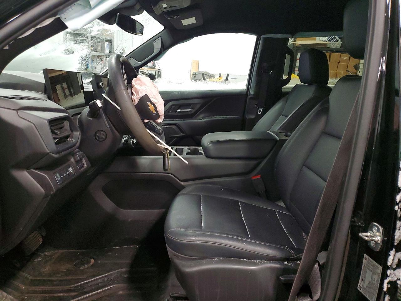 2024 Chevrolet Silverado