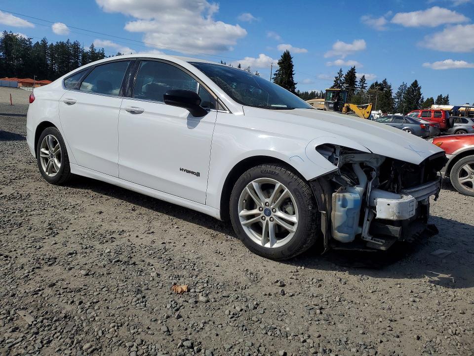 2018 Ford Fusion se Hybrid