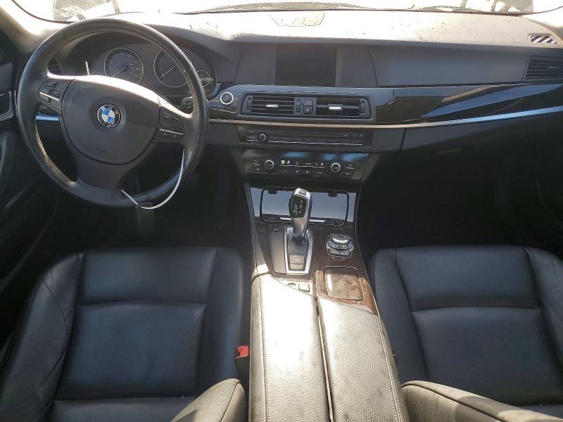 2011 BMW 528 i