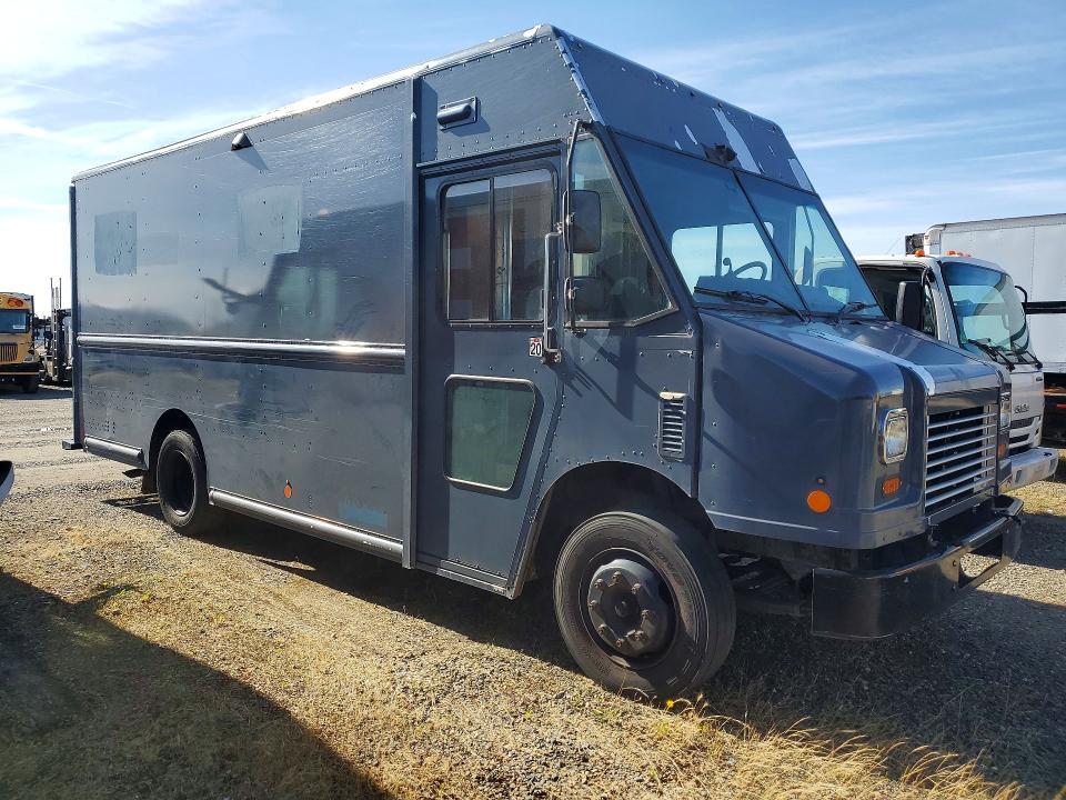 2021 Freightliner MT45G Chassis Delivery Truck
