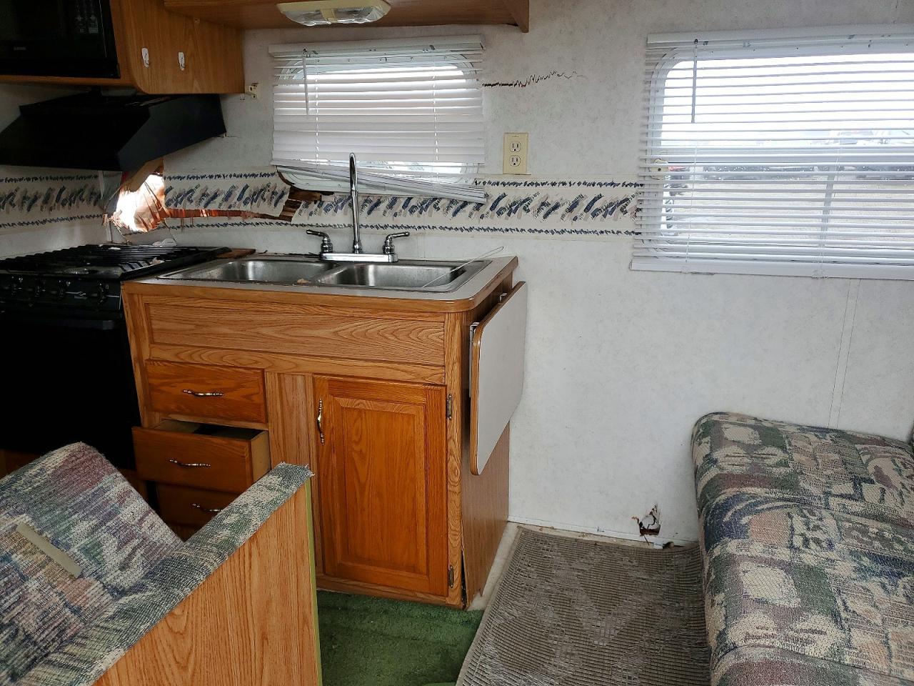 2001 Dutchmen Camper