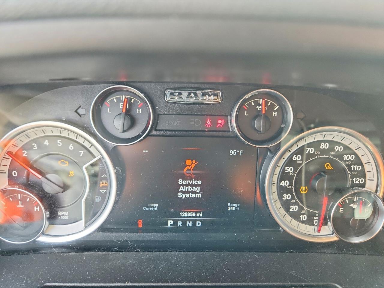 2018 Dodge RAM 1500 SLT