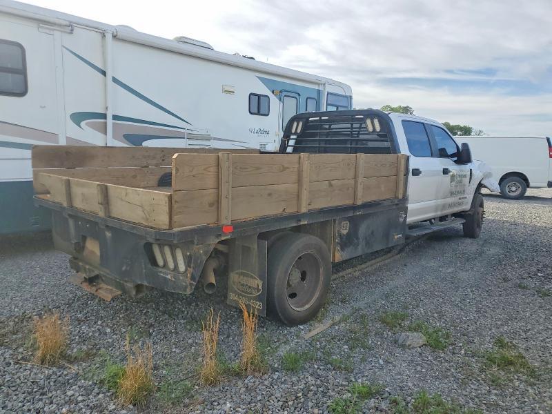 2021 Ford F450 Super Duty Flatbed Truck