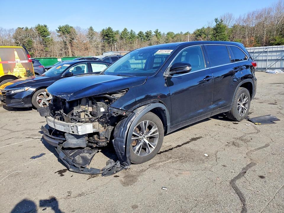 2017 Toyota Highlander le