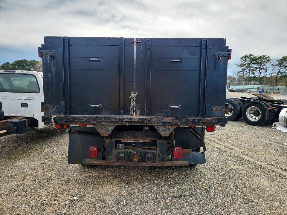 2016 Ford F450 Super Duty Flatbed Truck