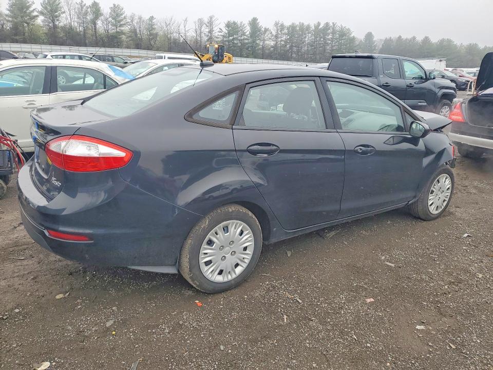 2015 Ford Fiesta s
