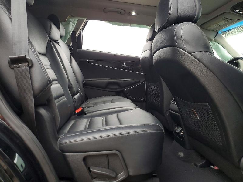 2016 KIA Sorento sx V6