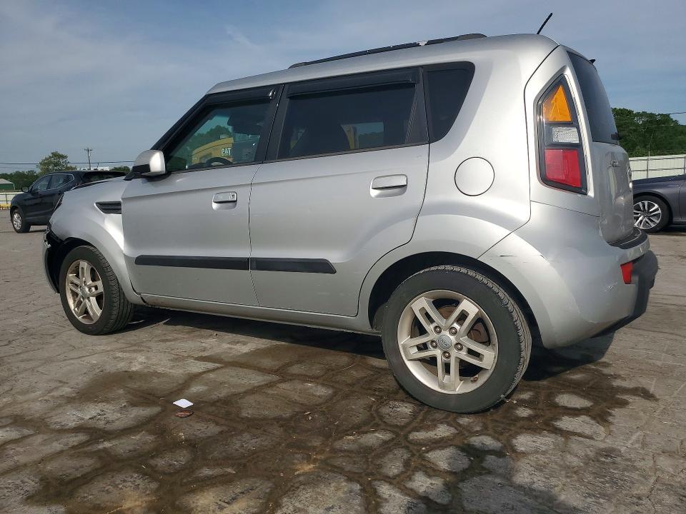 2010 KIA Soul +