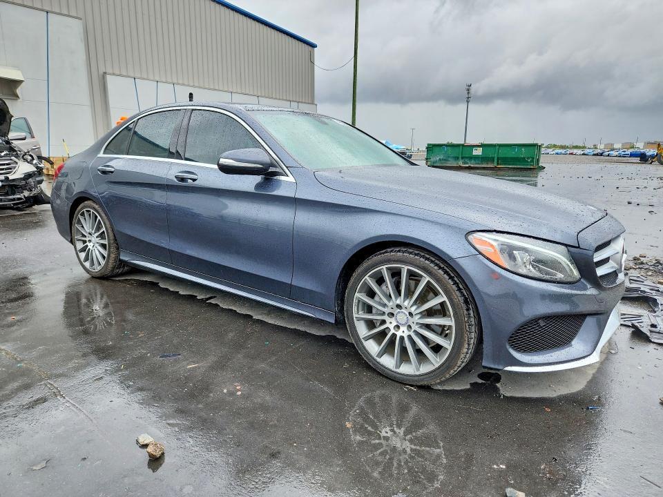 2015 Mercedes-Benz C300