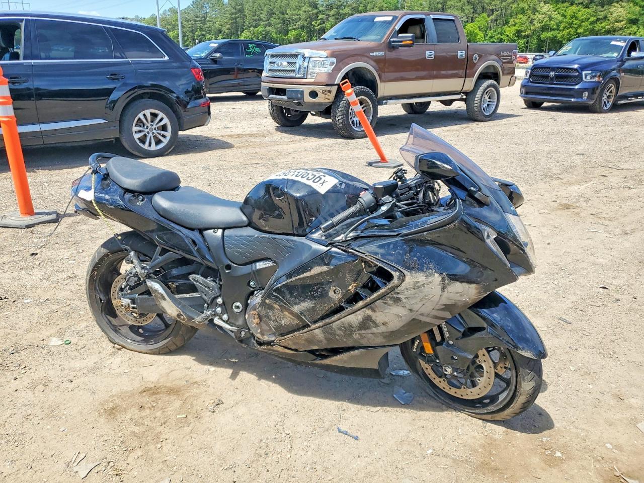 2025 Suzuki GSX1300 RR