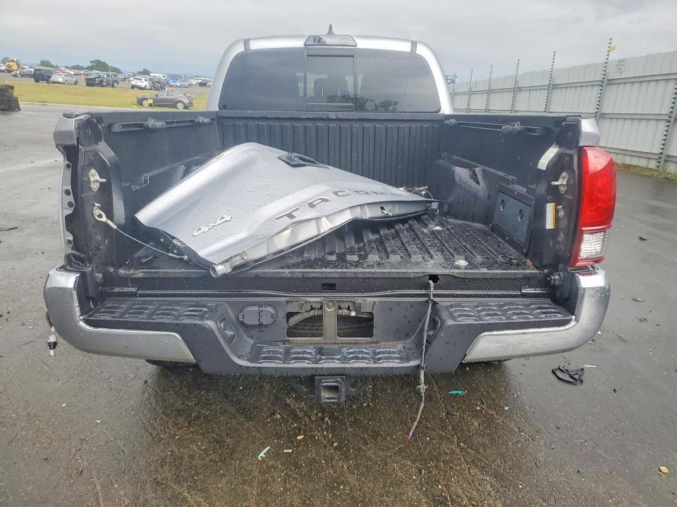 2019 Toyota Tacoma SR5 V6