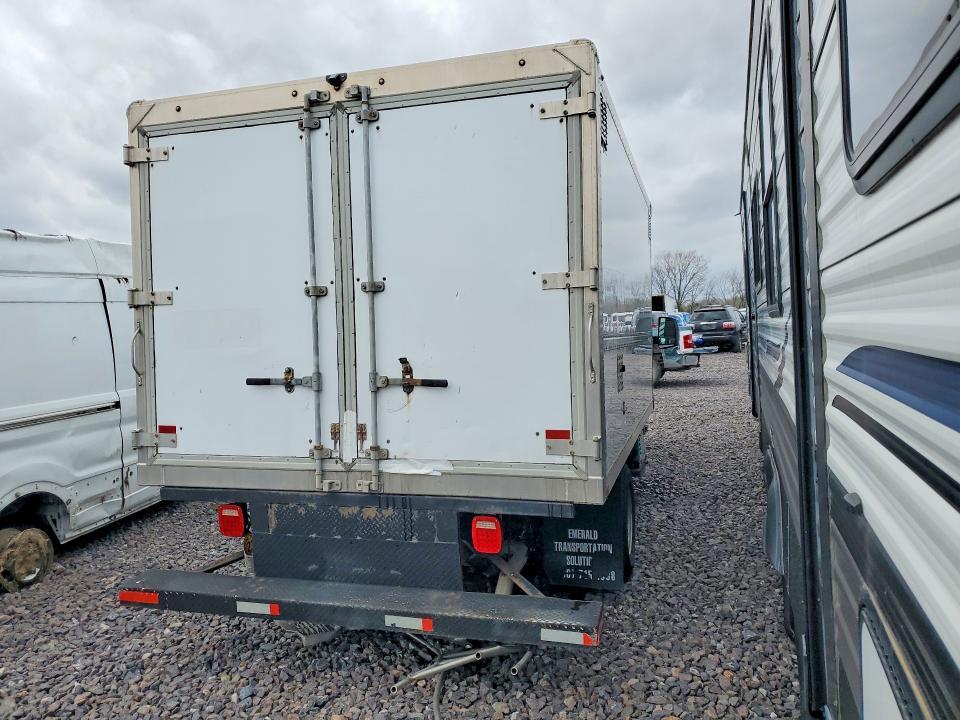 2018 Chev Rolet Express Refrigerated BOX Truck