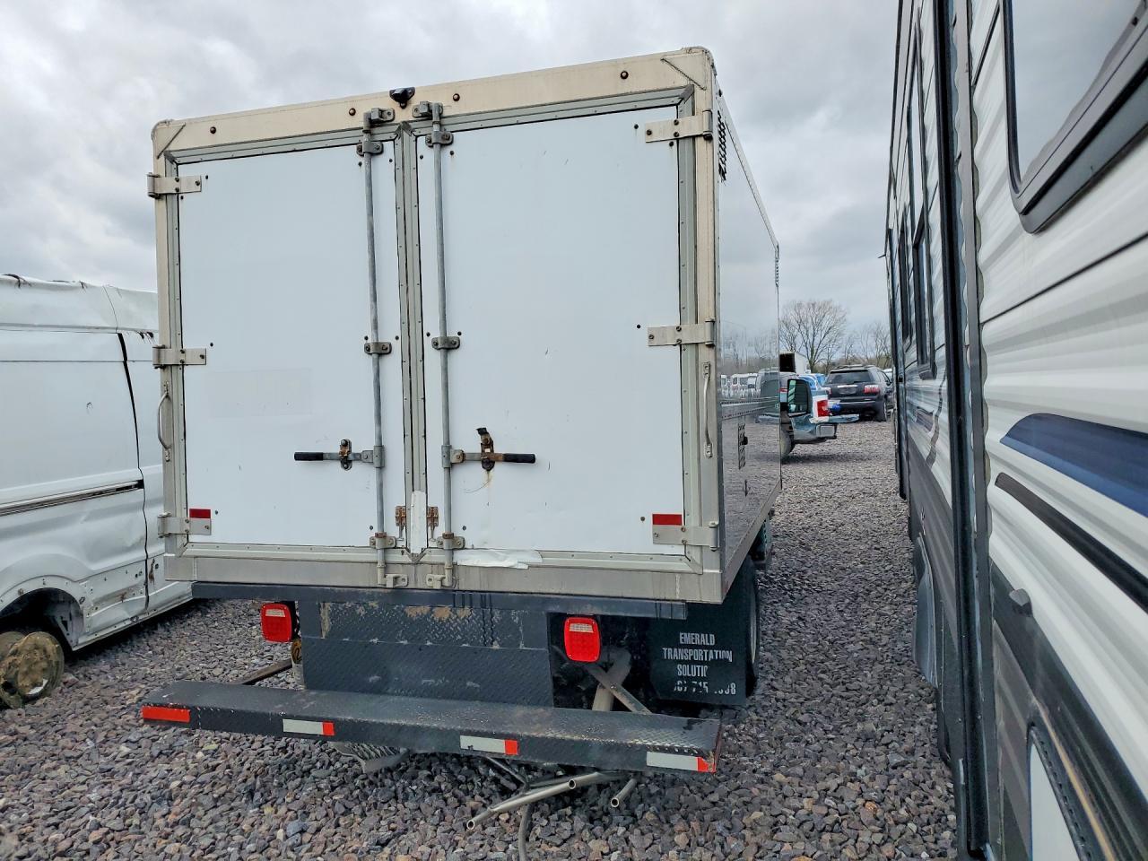 2018 Chev Rolet Express Refrigerated BOX Truck