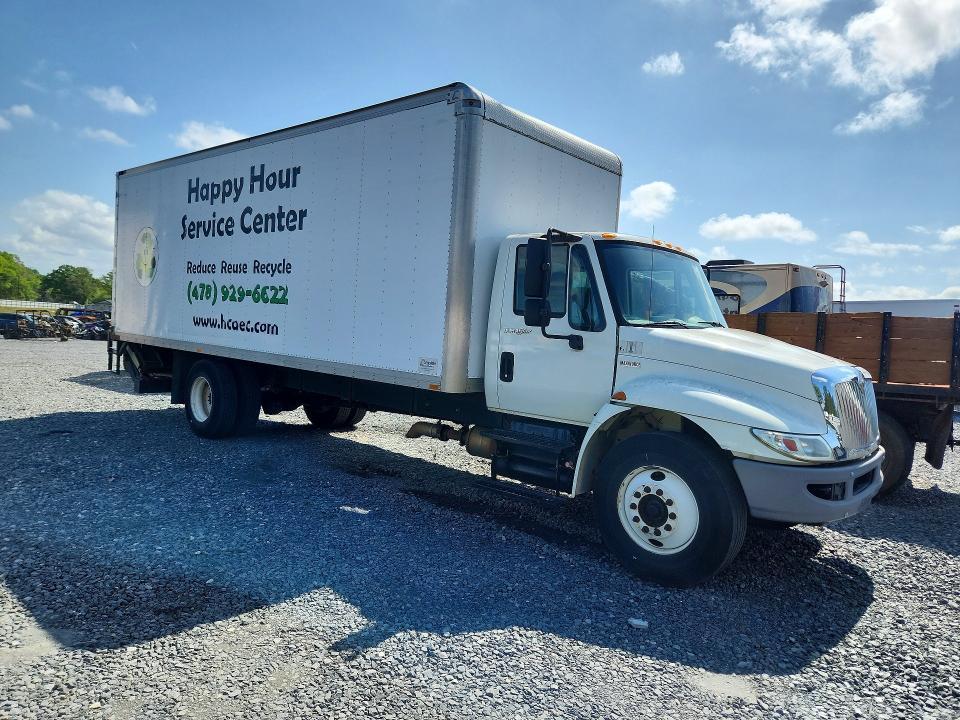 2014 International 4300 BOX Truck