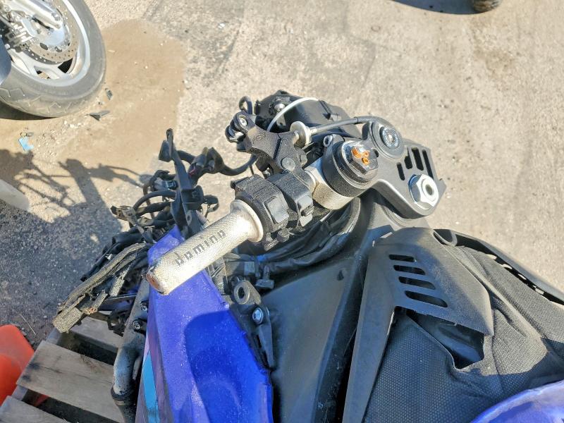 2024 Yama YZFR1