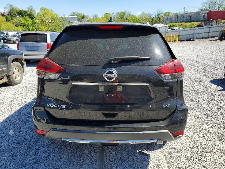 2018 Nissan Rogue sv