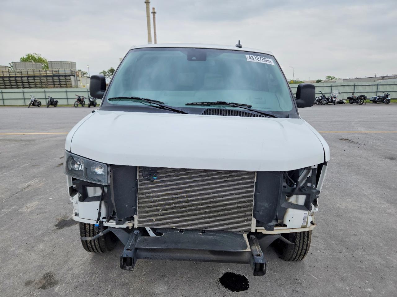 2024 Chevrolet Express G3500 LS