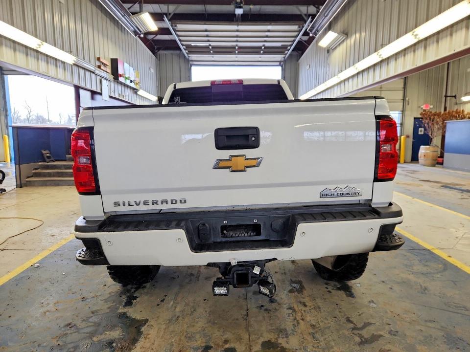 2016 Chevrolet Silverado K2500 High Country