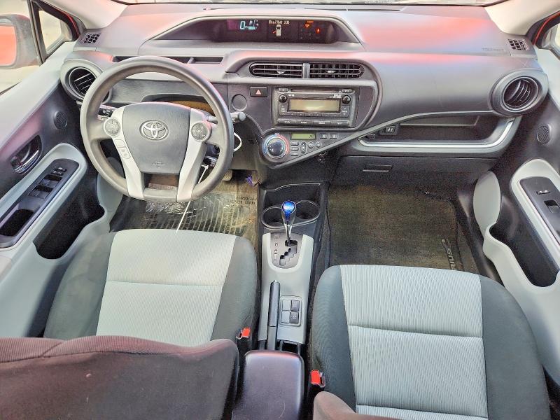 2014 Toyota Prius c two
