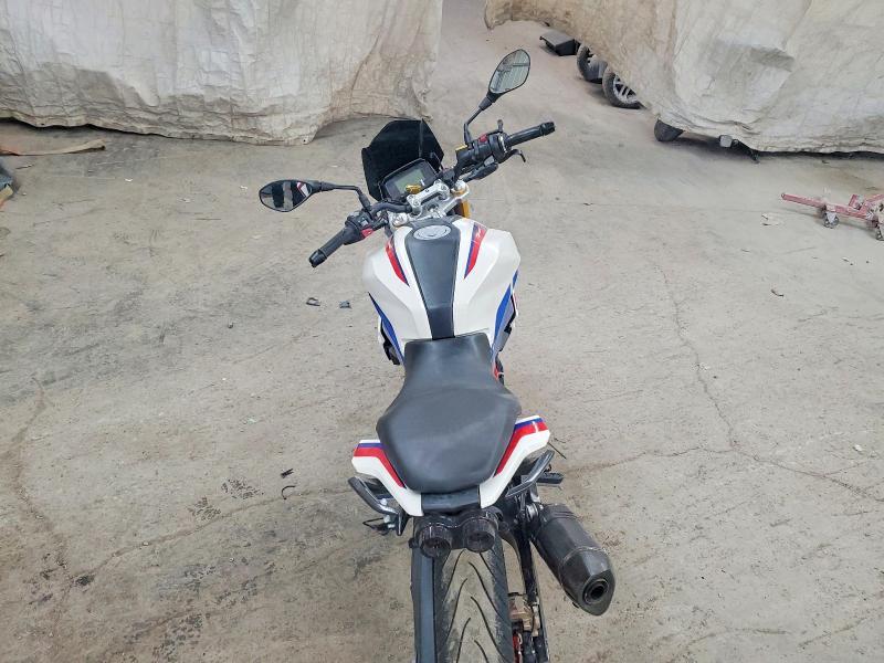2023 BMW G310 R