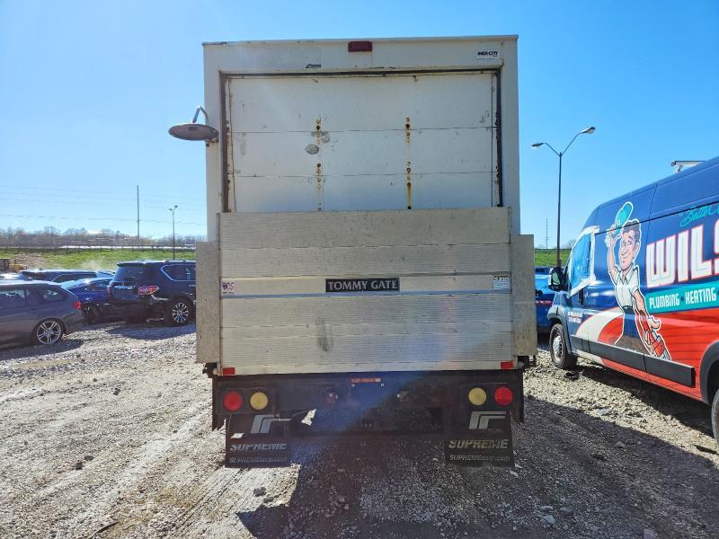 2017 Chev Express G3500