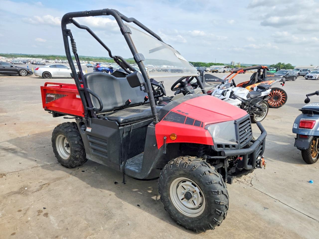 2000 Hisun Utility Vehicle