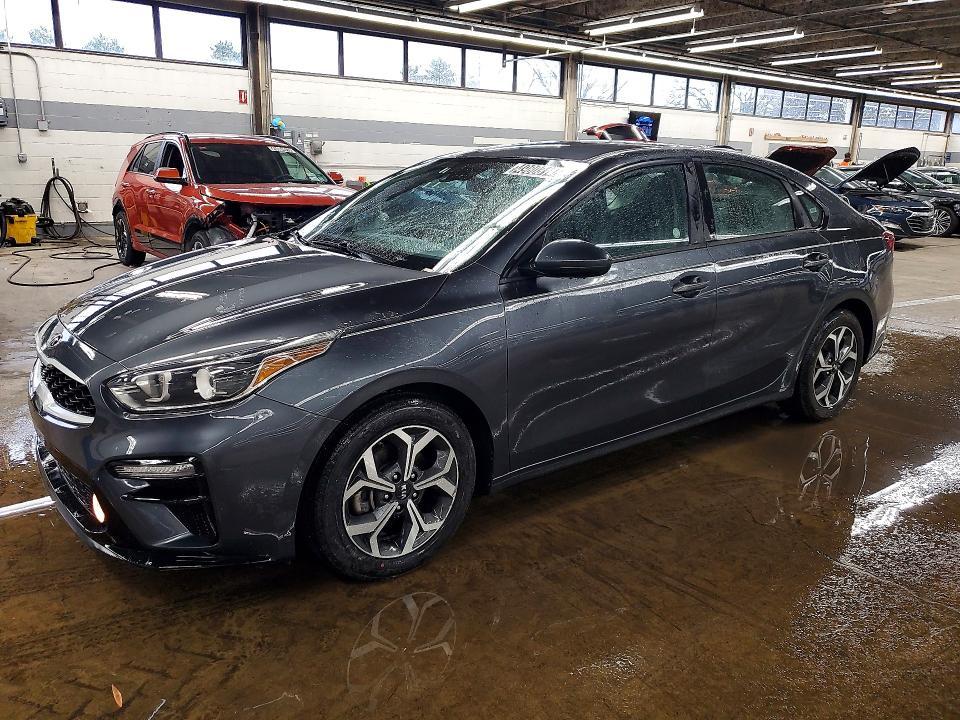 2021 KIA Forte lxs