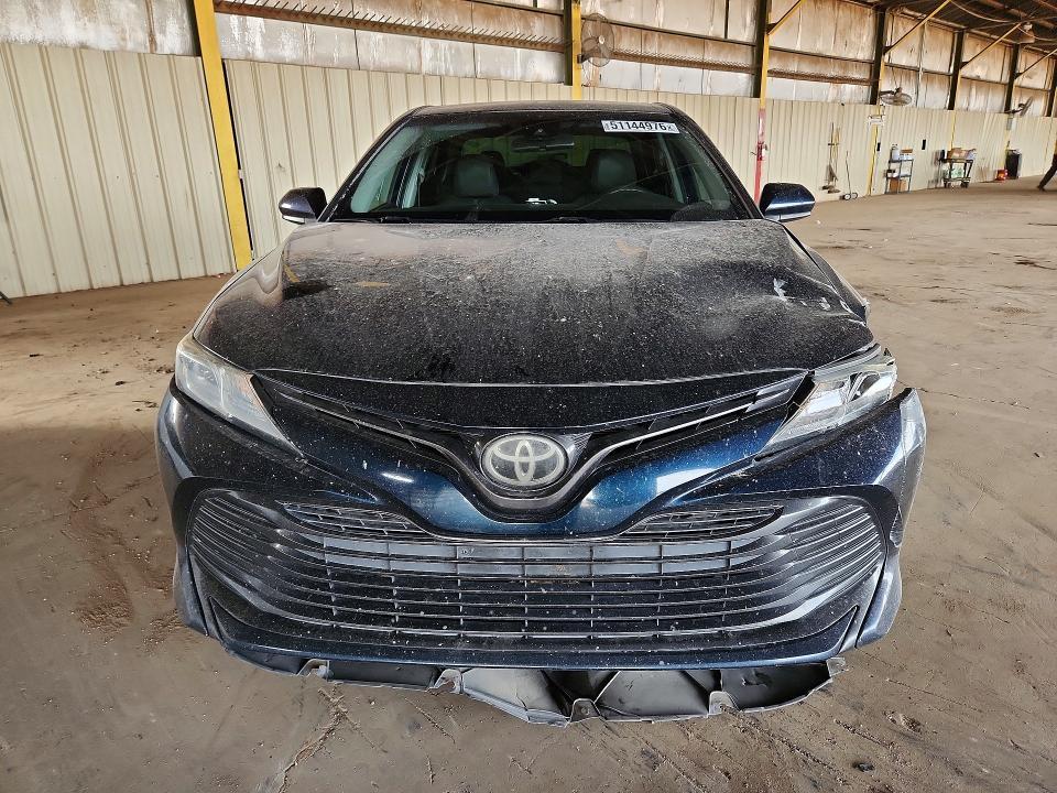 2018 Toyota Camry le