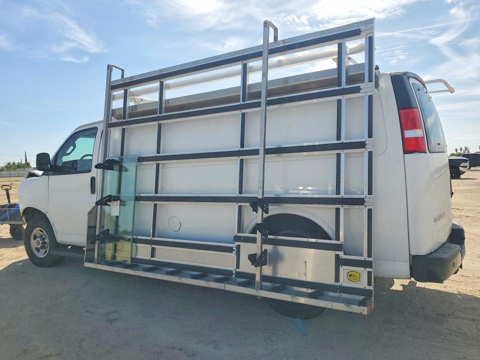 2023 GMC Savana G2500 Utility / Service van