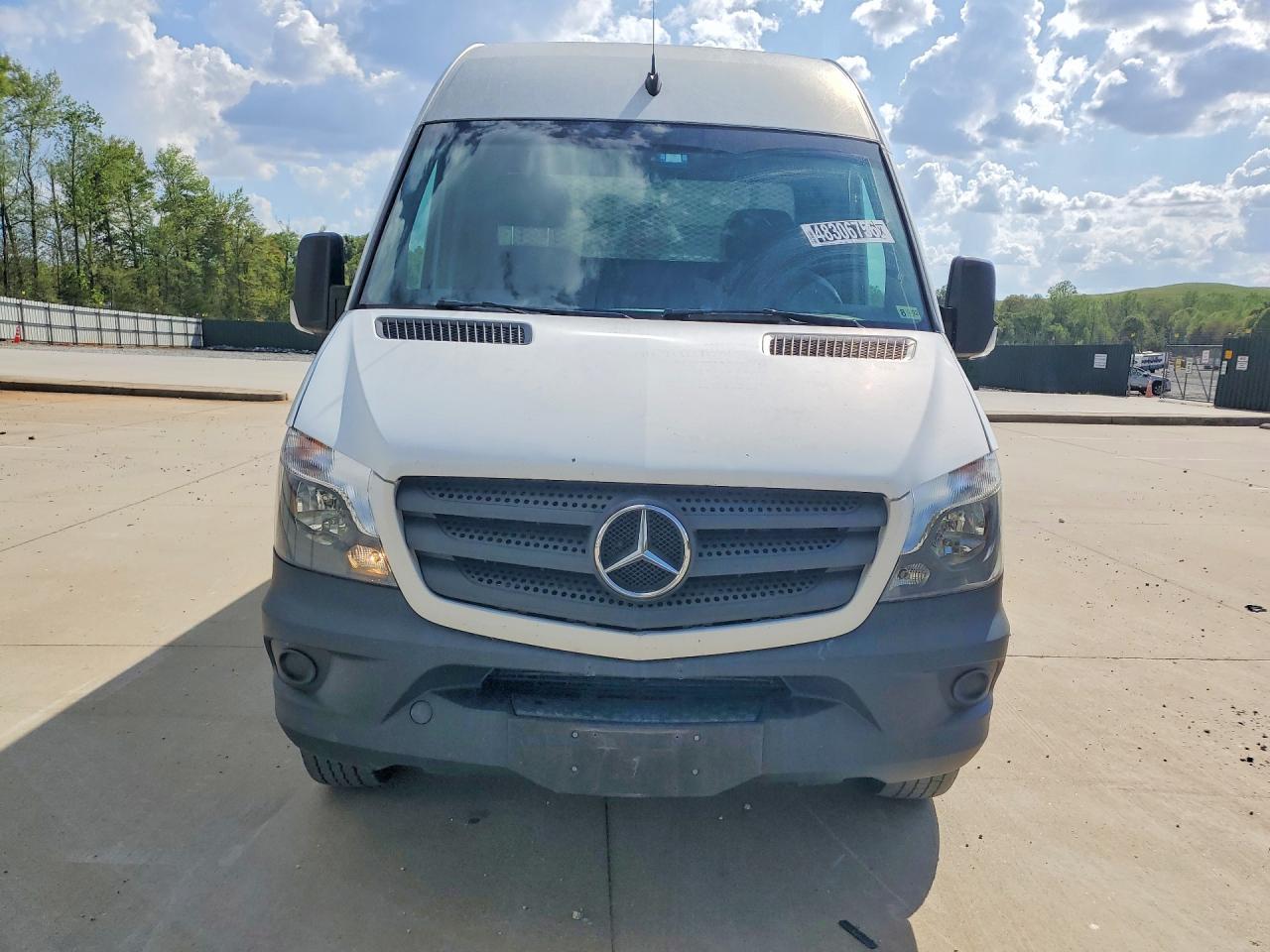 2016 Mercedes-Benz 2016 Mercedes Benz Sprinter 2500 Delivery Van
