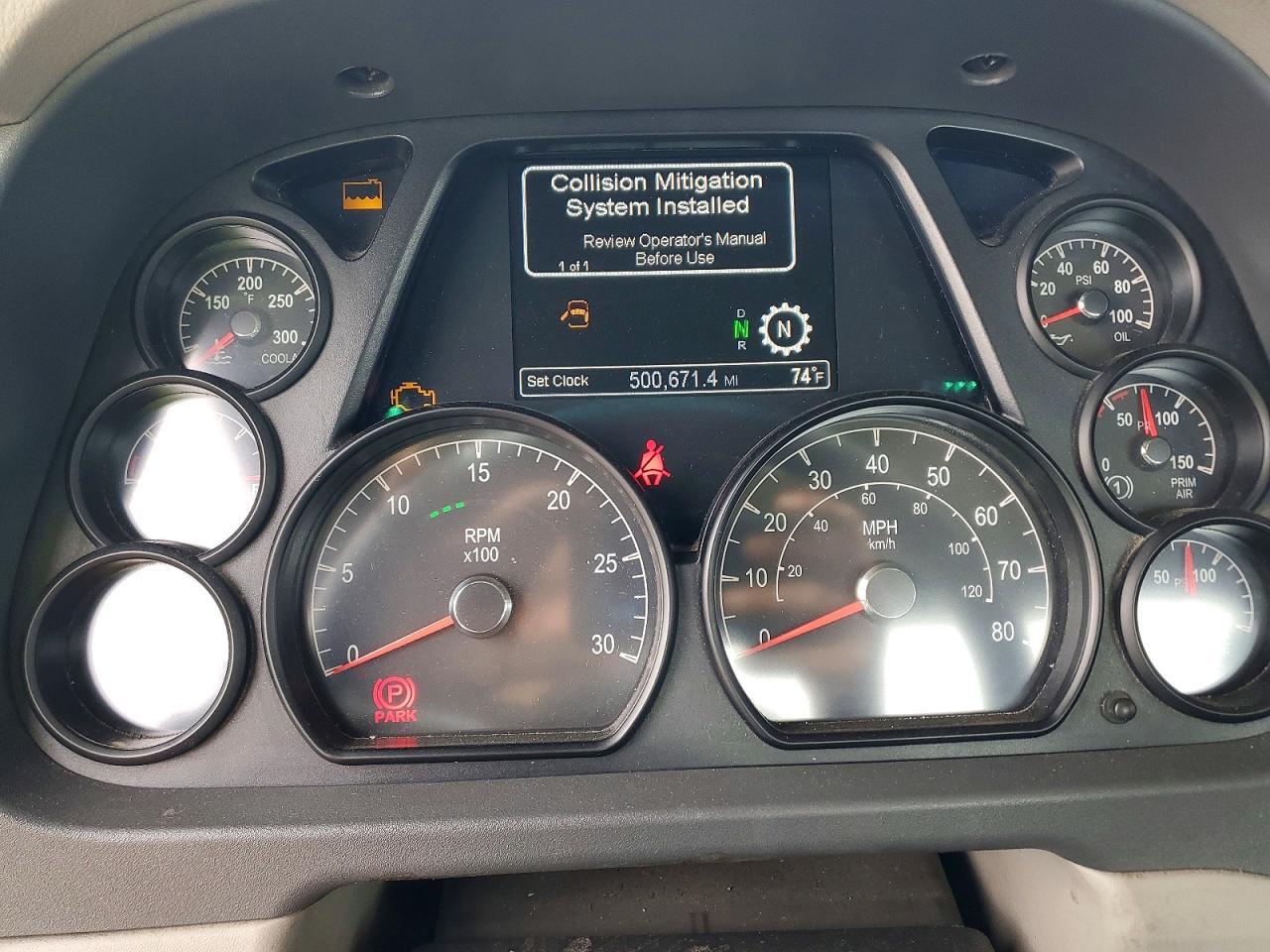 2019 Peterbilt 579 Semi Truck