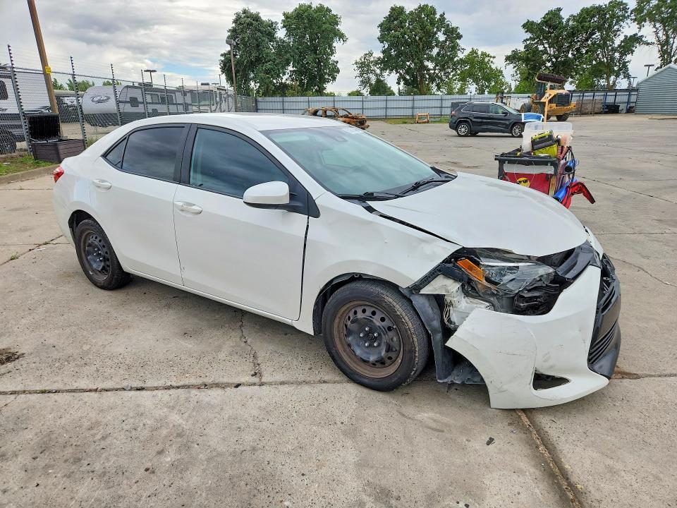 2018 Toyota Corolla le