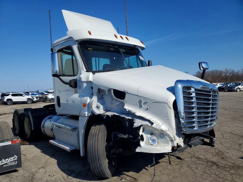 2020 Freightliner Cascadia 125 Semi Truck