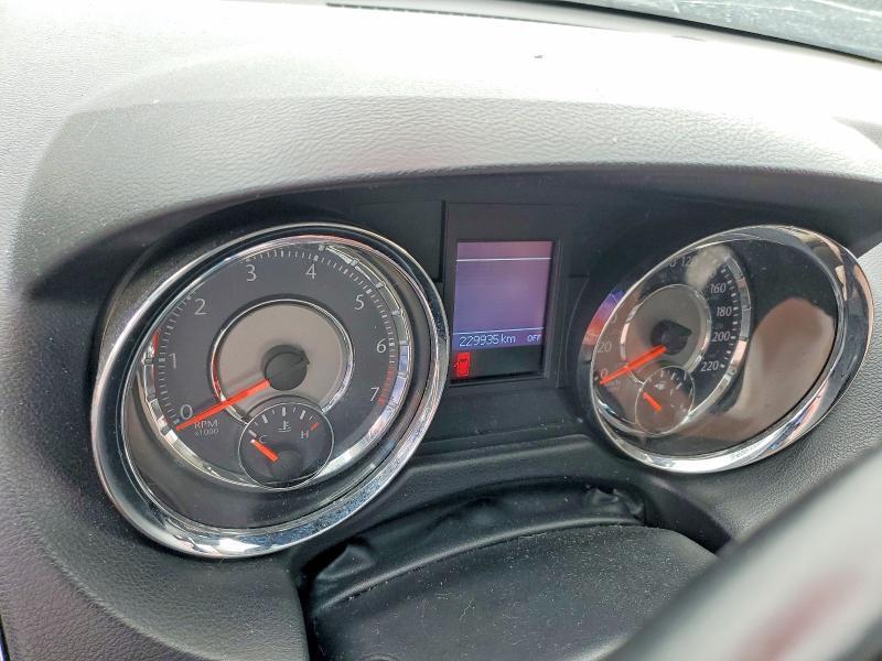 2016 Chrysler Town & Country Touring