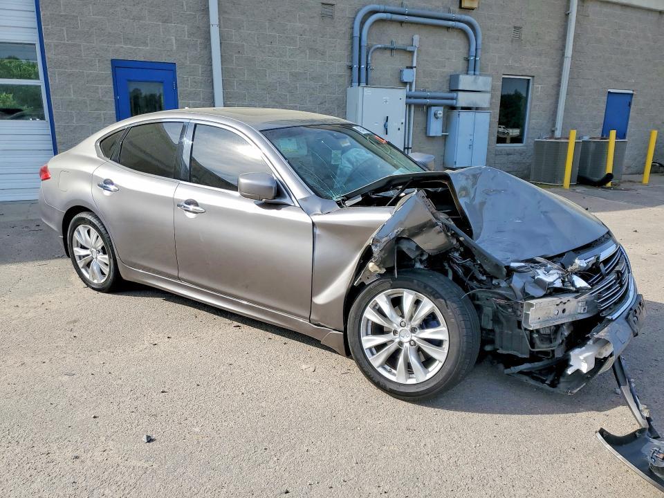 2011 Infiniti M37 x