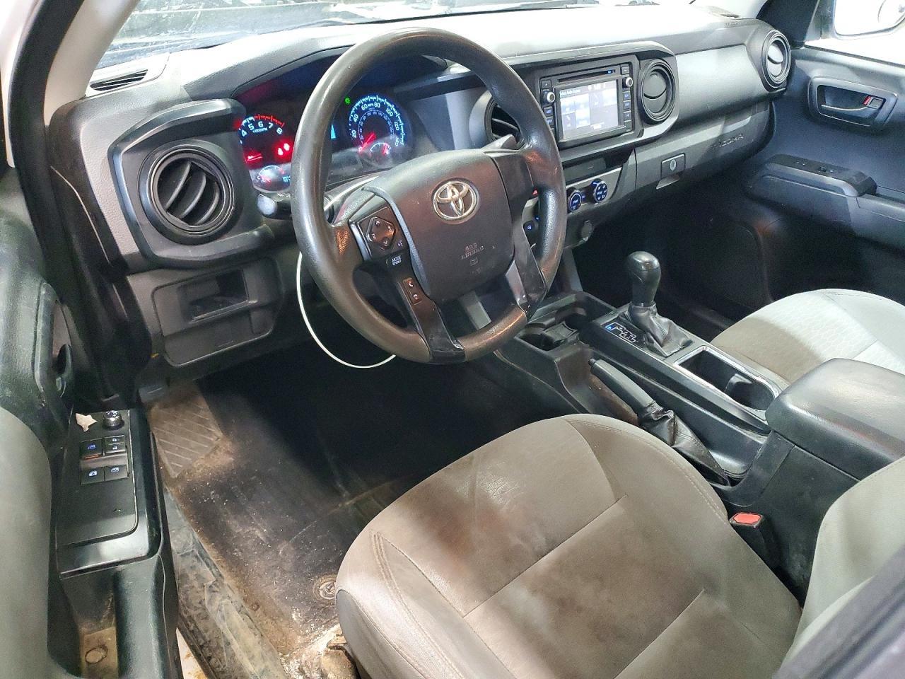 2017 Toyota Tacoma SR