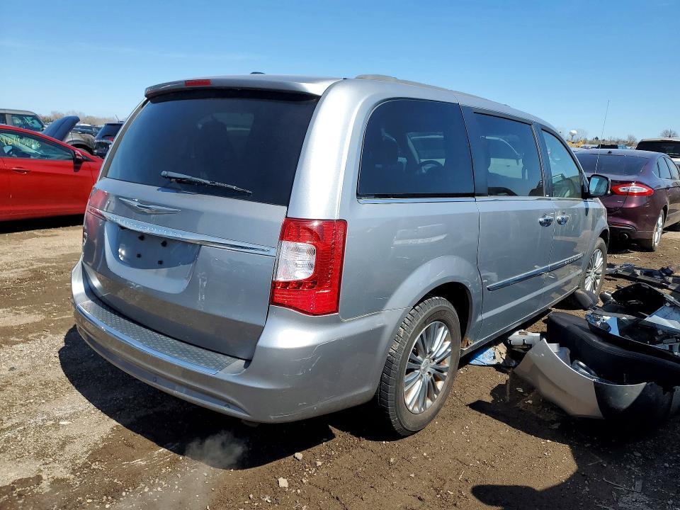 2013 Chrysler Town & Country Touring l