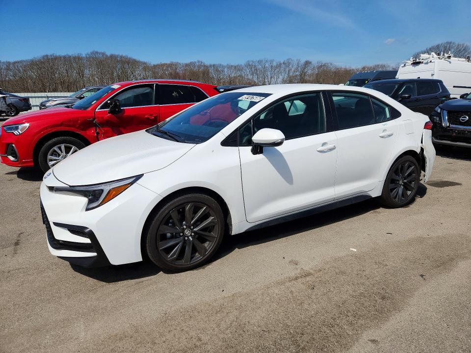 2025 Toyota Corolla se